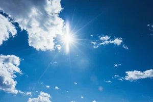 太陽と青空