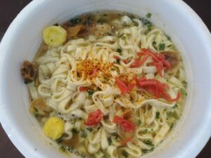 マルちゃん沖縄そば（東洋水産）
