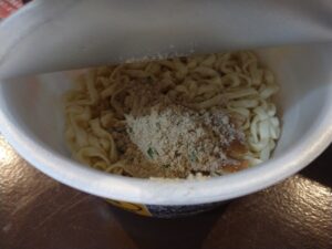 うちなー限定販売沖縄そば（明星）