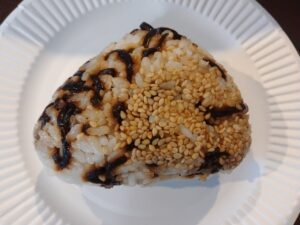 塩こんぶおにぎり（マックスバリュー）