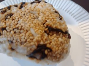 塩こんぶおにぎり（マックスバリュー）
