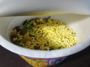 日清デカうま濃厚コク旨醤油大盛（日清）