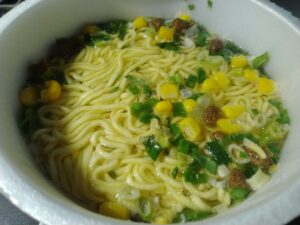 日清デカうま濃厚コク旨醤油大盛（日清）