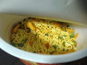 日清デカうま豚キムチ（日清）