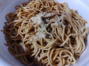 日清焼きそばU.F.O.アウトドアスパイス（日清）