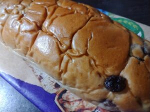 ぶどうくるみパン（フジパン）