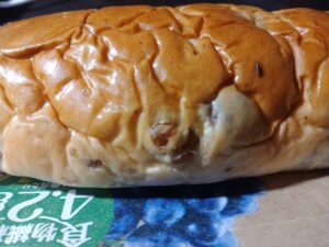 ぶどうくるみパン（フジパン）