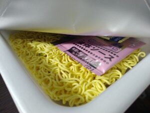 一平ちゃんわさび醤油味マヨ（明星）