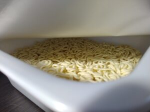 ごつ盛りソース焼そば（東洋水産）