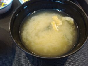 得朝鶏そぼろたまご丼