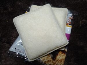 ランチパック黒みつきなこ