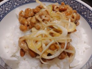 Wハムエッグ納豆定食