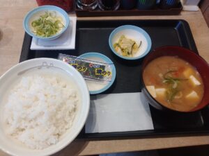 豚汁朝定食（松屋）