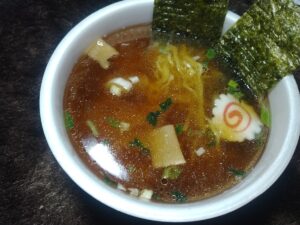 マルちゃん麺づくり鶏ガラ醤油（東洋水産）