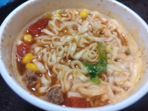 あっさりおいしいカップヌードルチリトマト（日清）