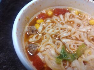 あっさりおいしいカップヌードルチリトマト（日清）