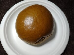 よもぎあんぱん（山崎製パン）