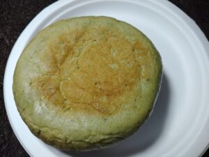 よもぎあんぱん（山崎製パン）