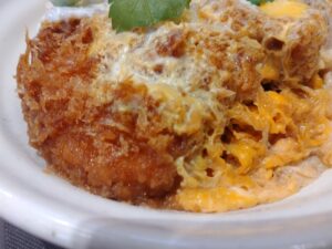 大麦豚ロースかつ丼(松のや)