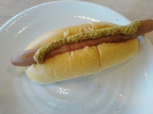 コッペパンホットドッグ(ガスト)