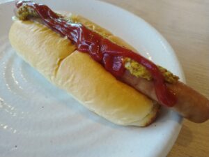 コッペパンホットドッグ(ガスト)