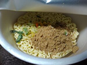 サッポロ一番みそラーメン(サンヨー食品)