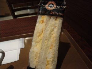 たっぷりタマゴサンドセット