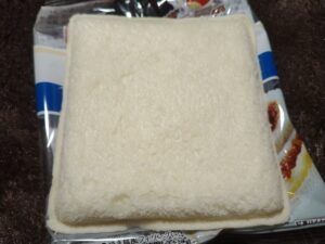 ランチパック焼き鳥風&マヨネーズ