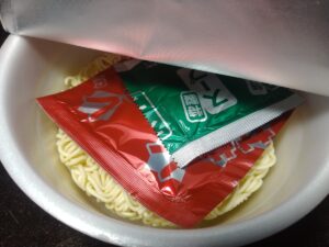 サッポロ一番塩ラーメン