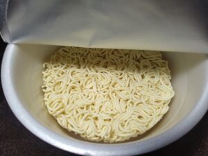 サッポロ一番塩ラーメン