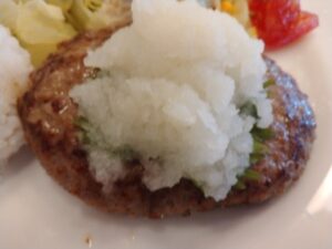 和風ハンバーグ&蒸し鶏サラダ