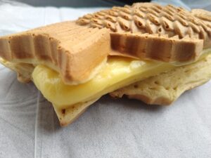 あんこ入れすぎ鯛焼き　クリーム