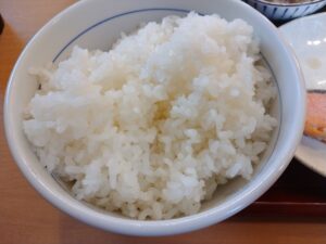 銀鮭鶏小鉢朝食