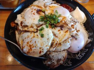 チャーシューエッグ丼