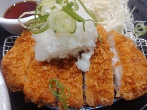 鬼おろしロースかつ定食