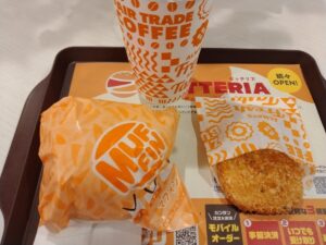 モーニングエッグマフィンセット